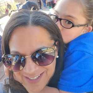 Meet your Posher, Eve